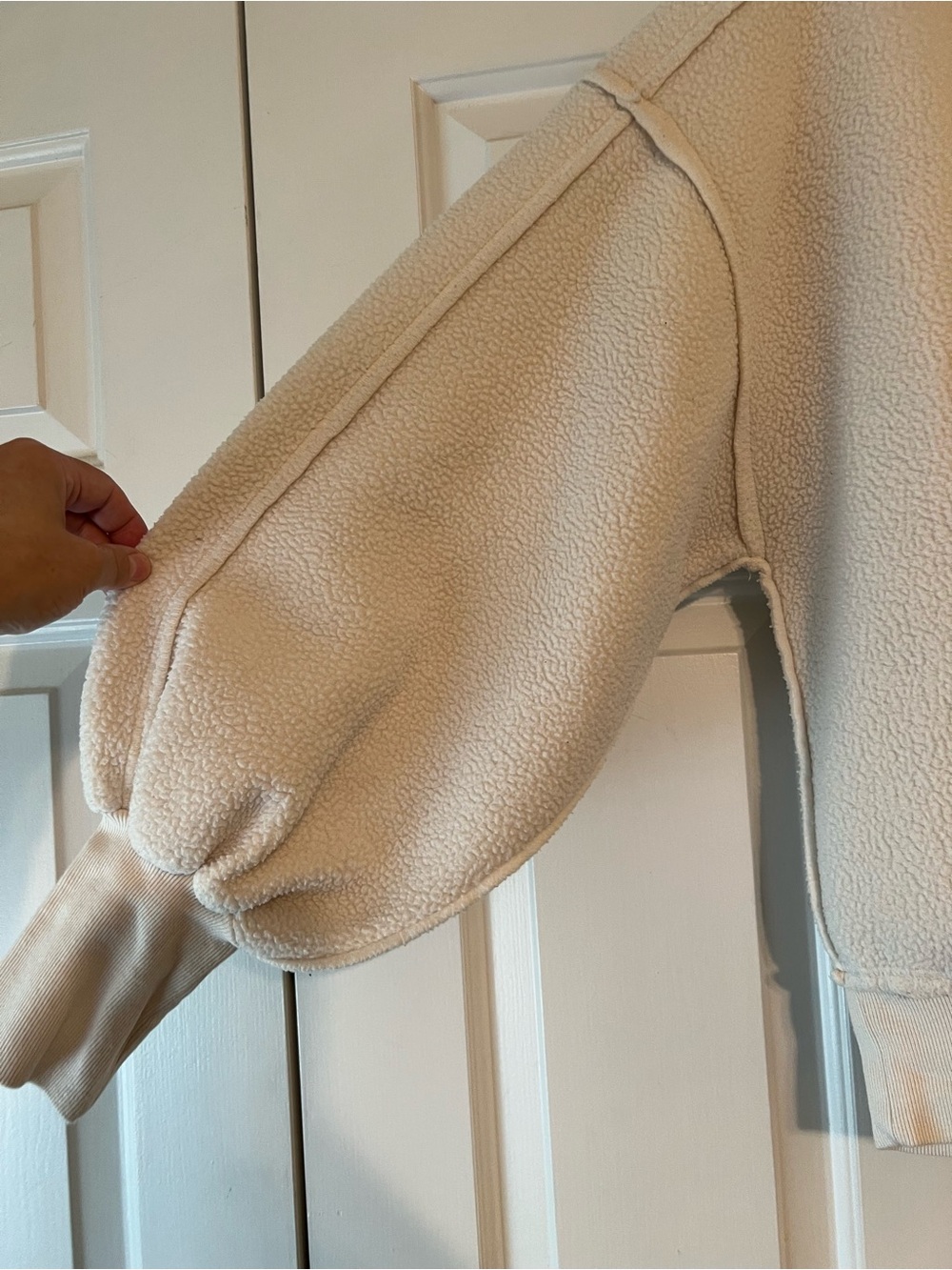 Pilcro Anthropologie Off White Sherpa Pullover Sweatshirt Balloon Sleeve M #2648 - Picture 7 of 10